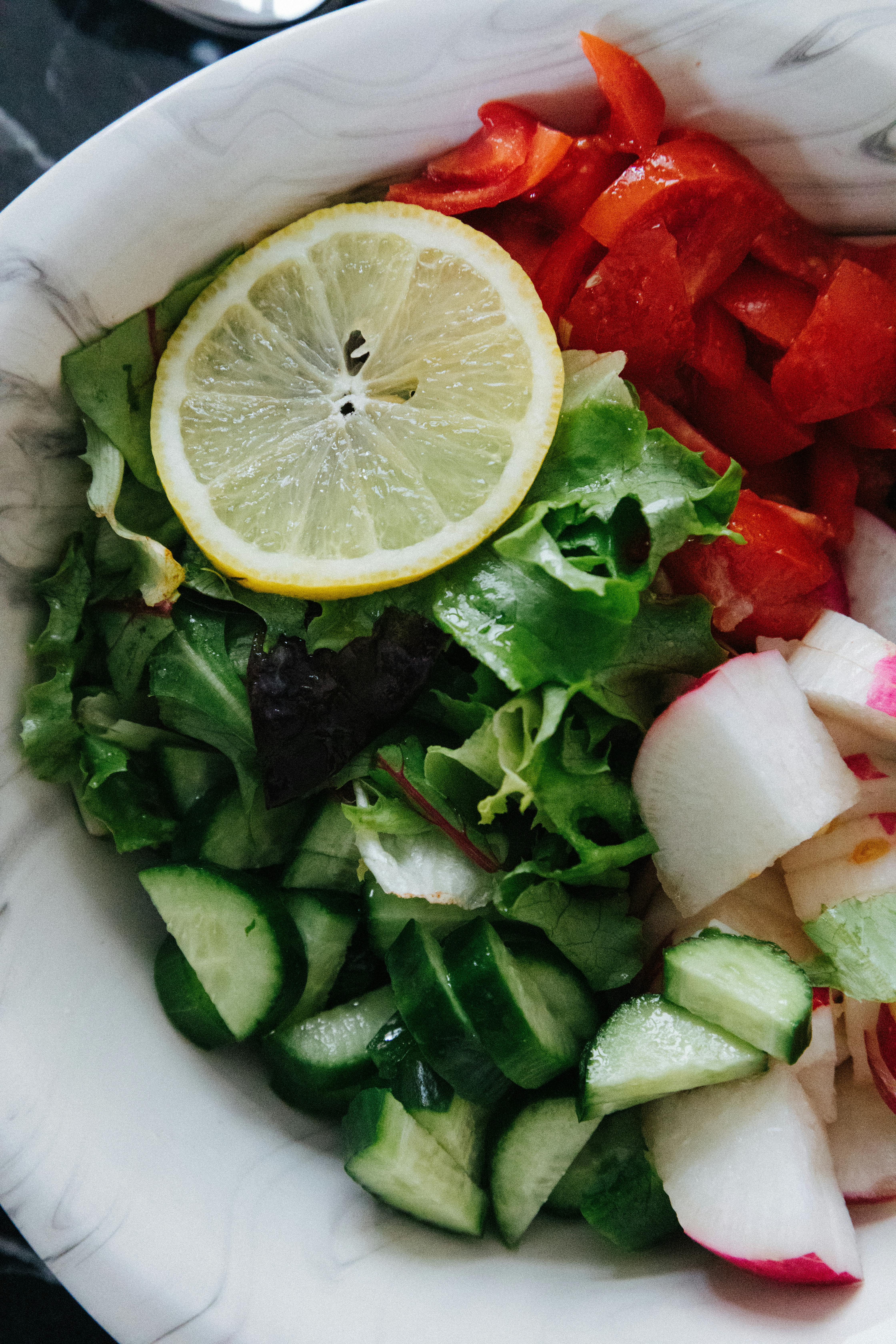 Top 5 Keto Hummus Options for a Healthy 2025 Diet