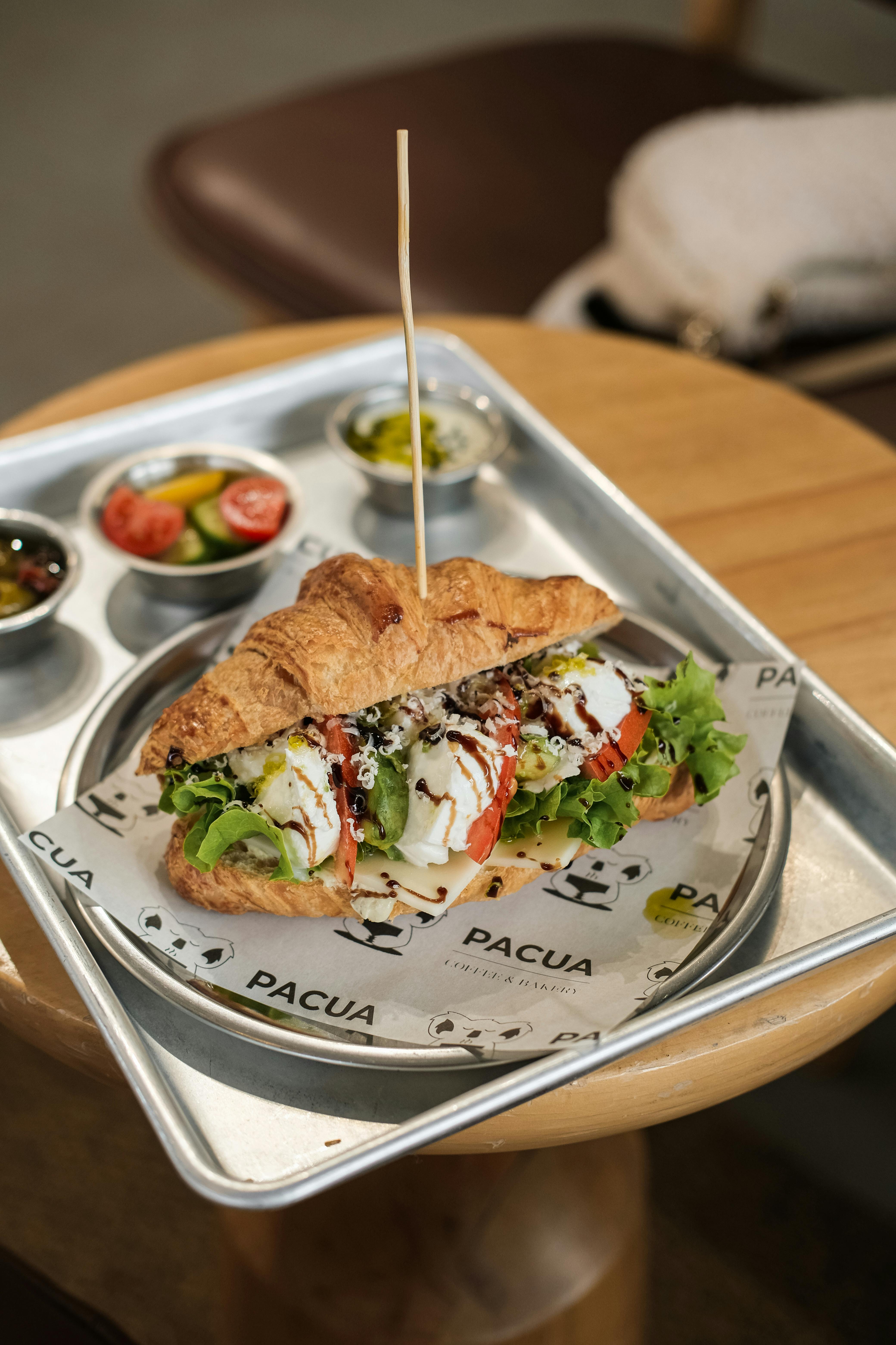 Best 5 Substitutes for Escarole in 2025! Discover Tasty Alternatives